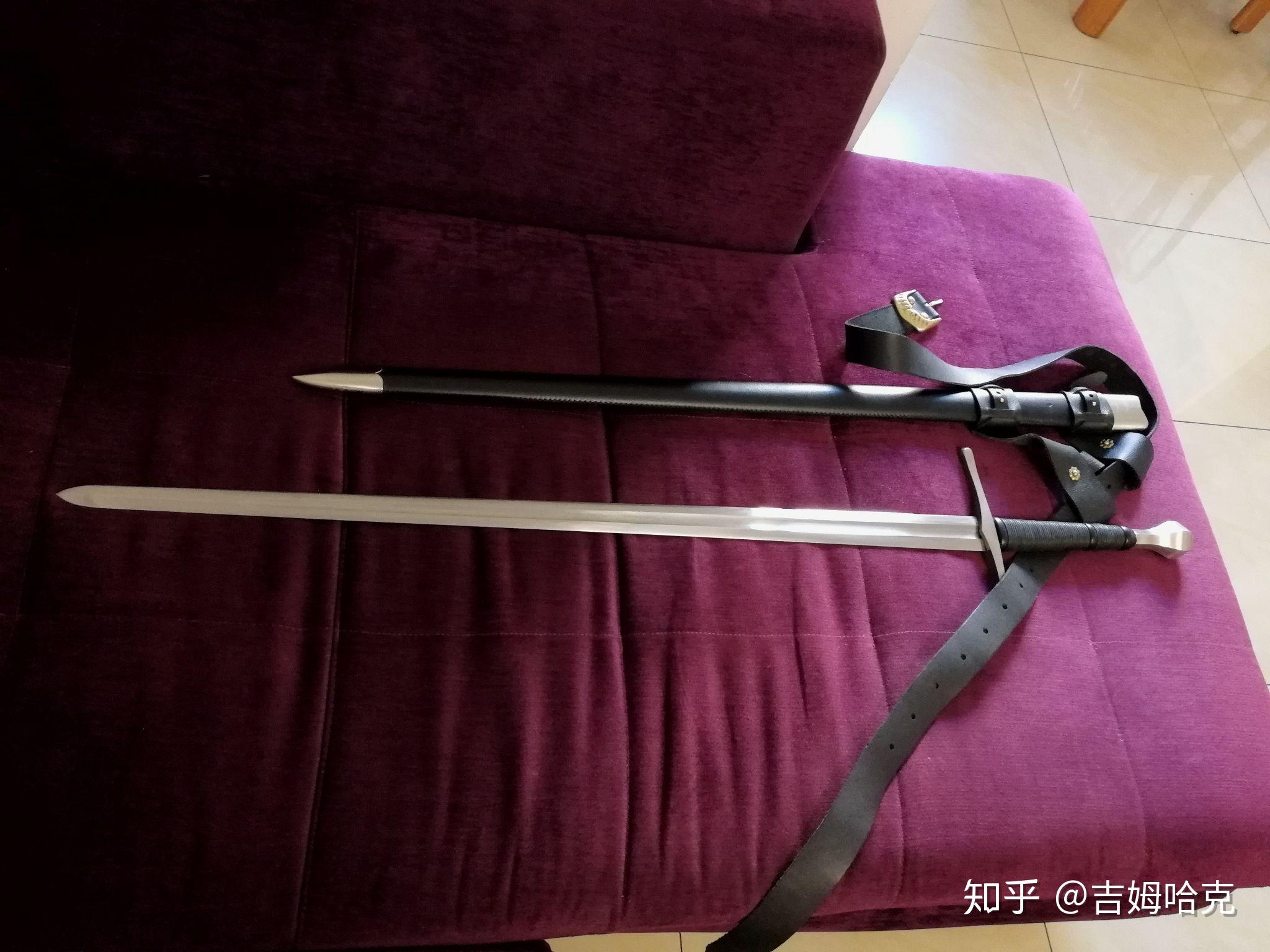 西洋剑的剑鞘材质都有哪些