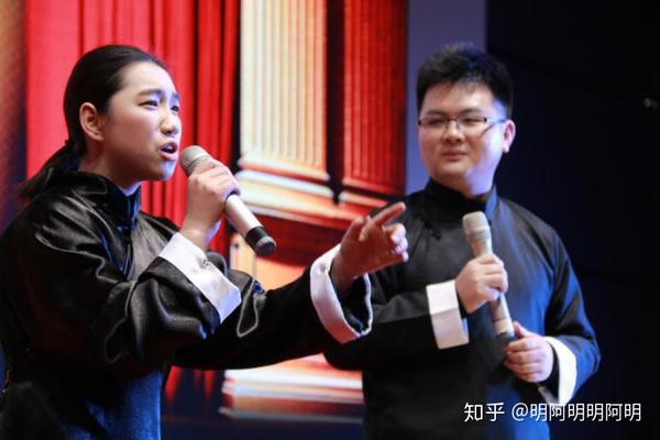 公司年会游戏节目_适合程序员的年会节目_适合公司年会的节目