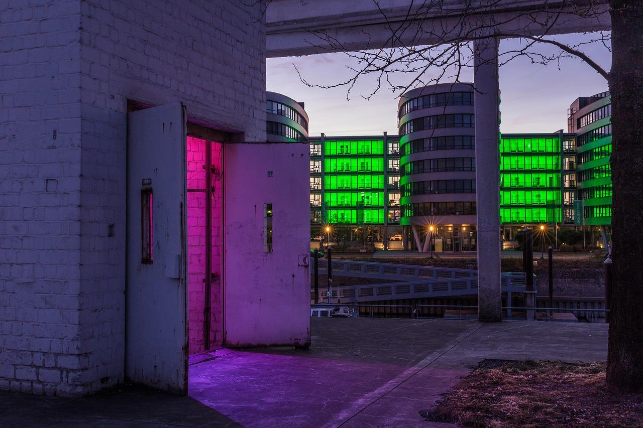 2. 轿厢结构解析