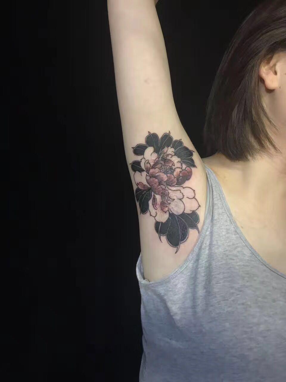 腋下疤痕可以纹身吗