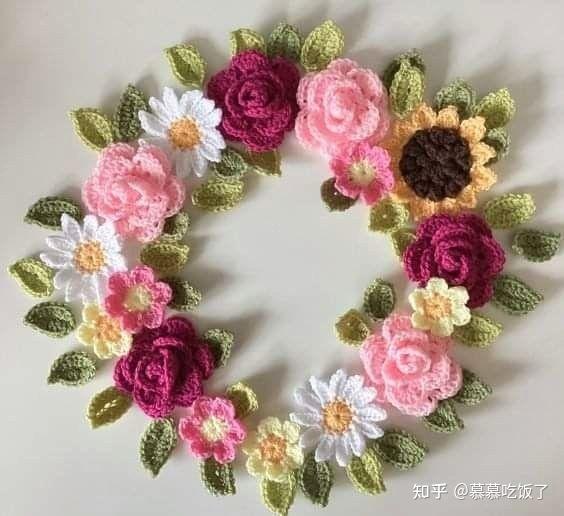 Crochet Flower Wreath Pattern Free For Beginners