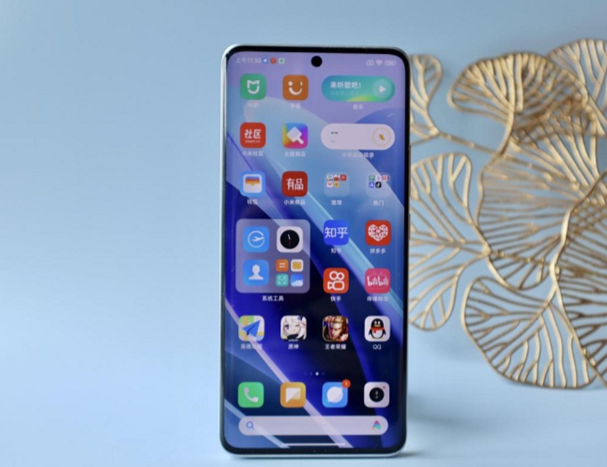 因为配置均衡全面,而深受用户喜爱,例如这款红米note 13 pro ,综合