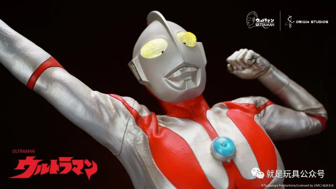 这款初代奥特曼高32厘米,造型选择了早田进使用β魔棒变身后的威武