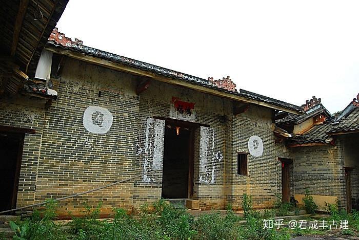 川北农村一层仿古砖房图片