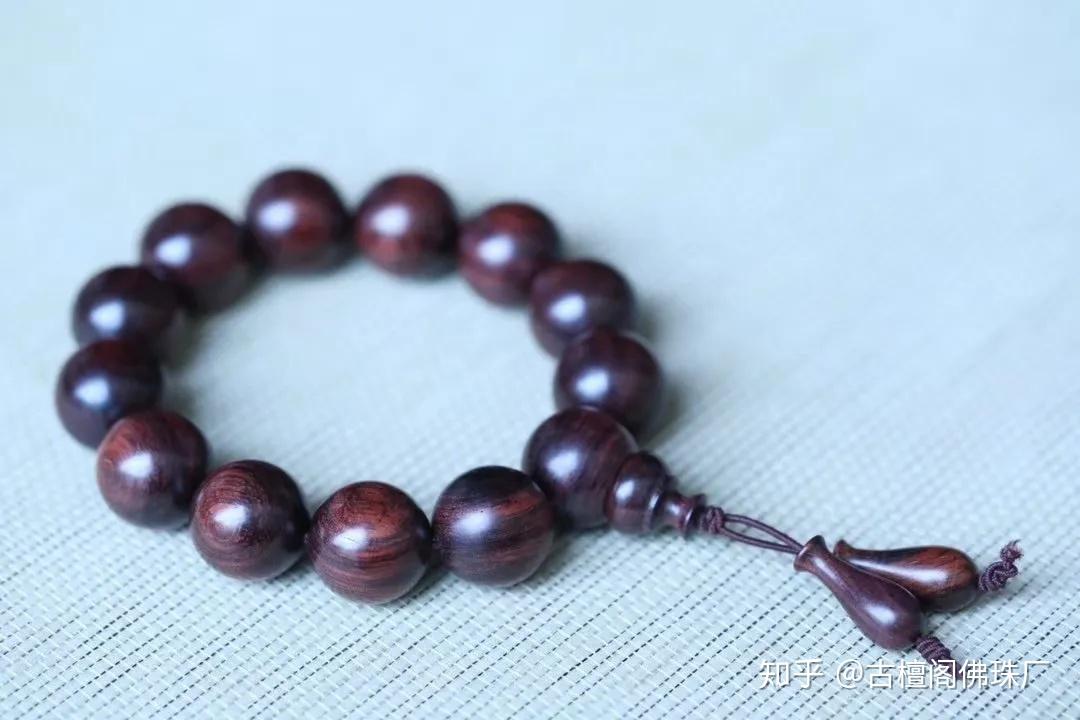 聞香・柬蒲寨産 根瘤黄花梨 聞香・柬蒲寨産 根瘤黄花梨