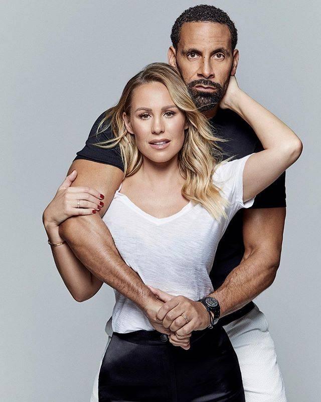 社交秀阿圭罗低调约会金发美女津琴科女友秀惹火大长腿