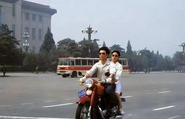 你的青春里,可曾有过这样一辆载满故事的铁骑?