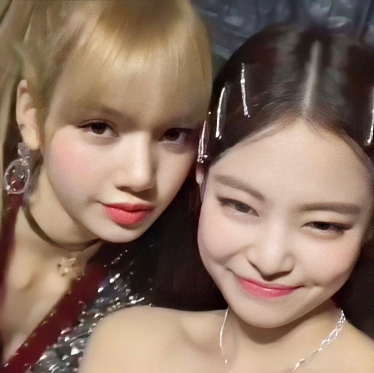 有没有blackpink中任意两个人的合照? - 知乎