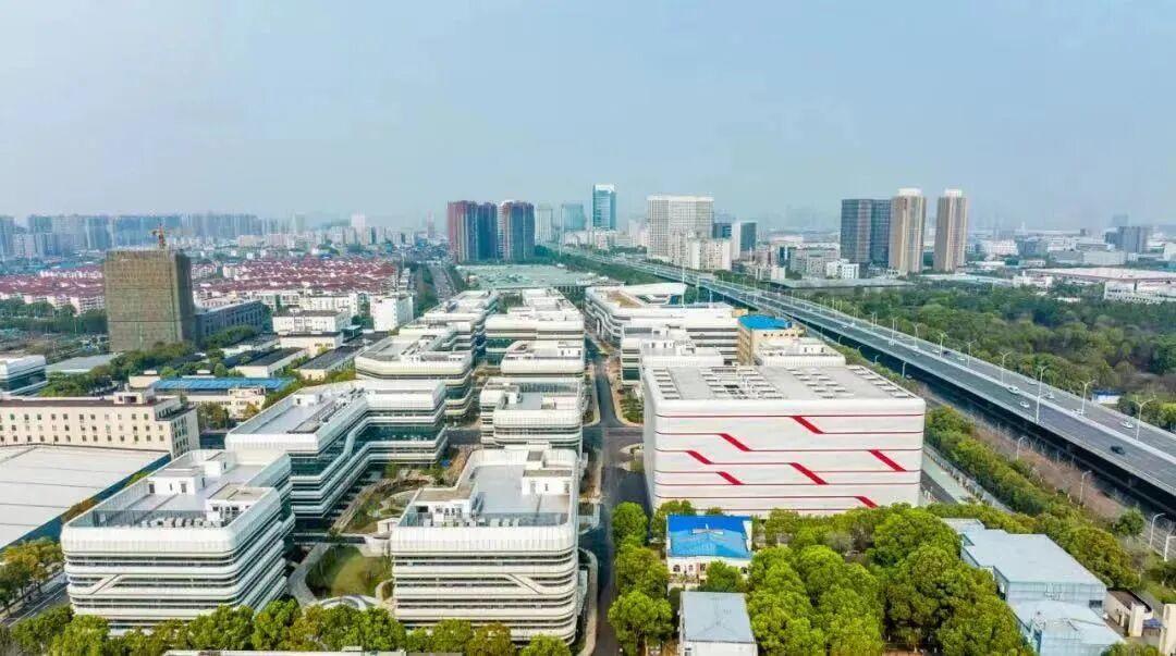 武汉经开区产业转型，如何做到从「一车独大」转向「多业支撑」？ - 知乎
