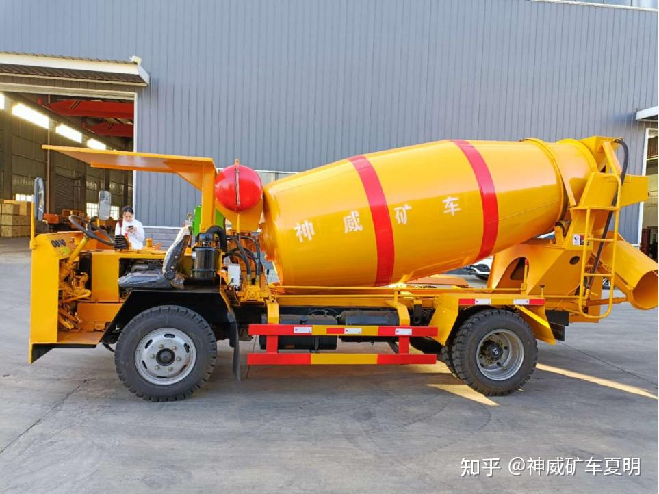 天呐！四不像矿车底盘改的搅拌车，性价比绝了，别再错过！