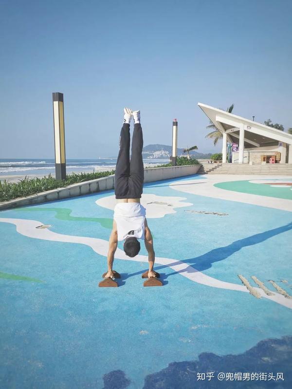 我用一年时间成为街健大神