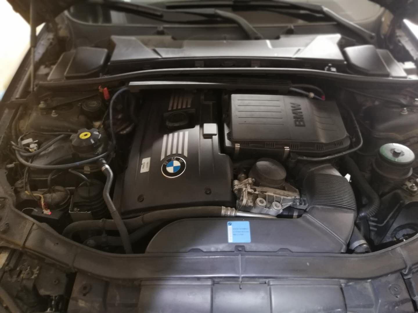 操控之王情迷宝马335i15万买台9年的老车值不值