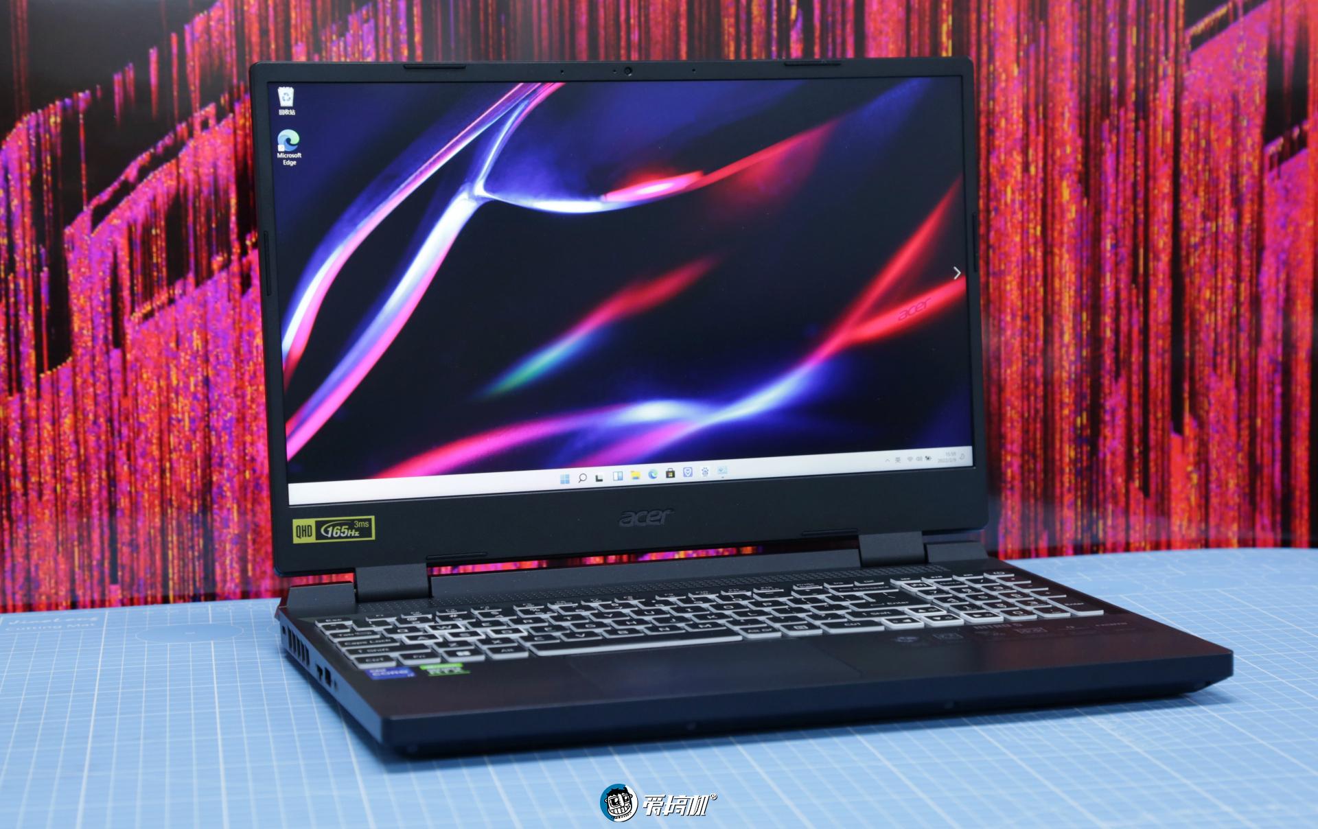 intel yes!宏碁暗影骑士·擎2022体验评测