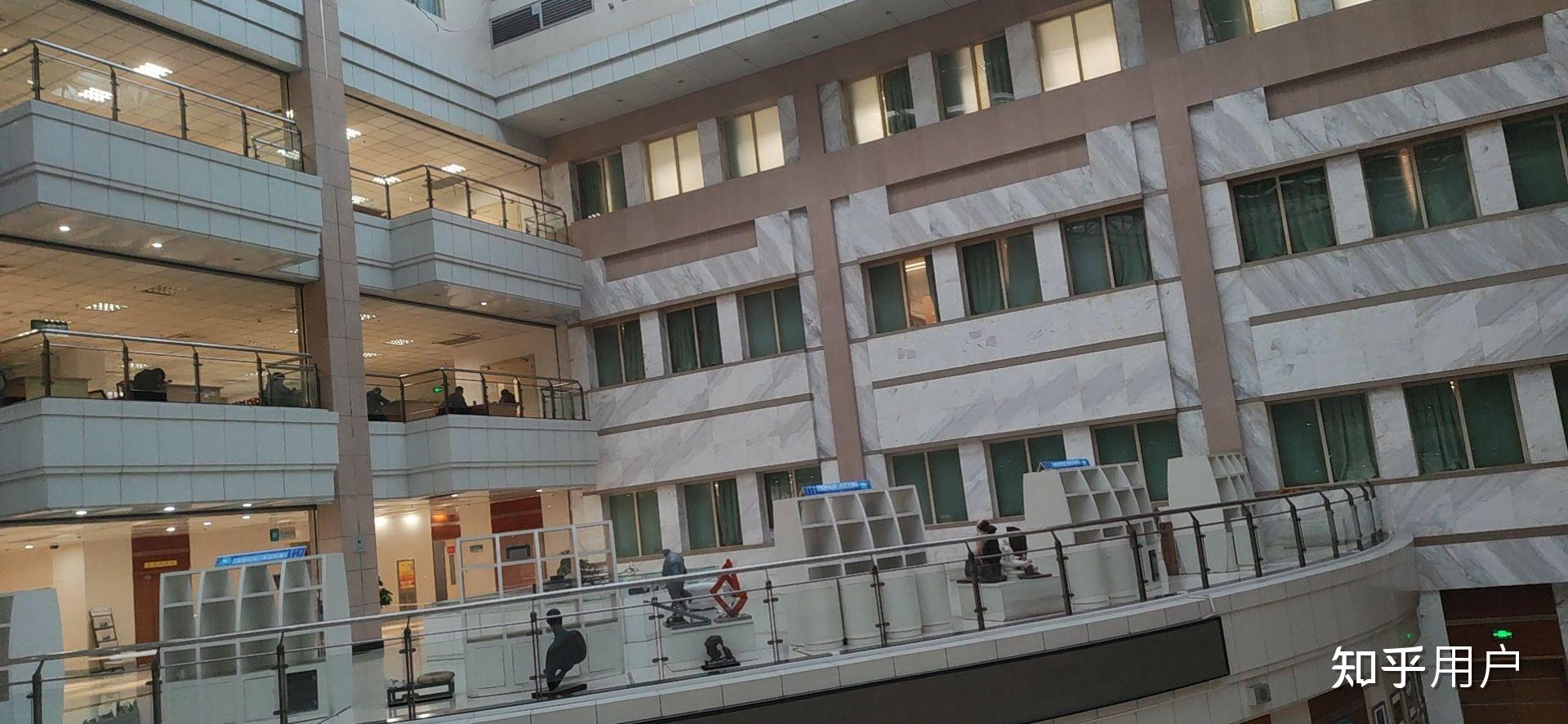 郑州大学北校区的宿舍条件怎么样啊? - 知乎