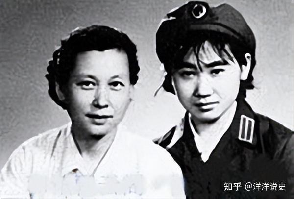 林彪坠机后，机舱黑匣子5分钟录音被曝光，三点存疑至今未解开 - 知乎