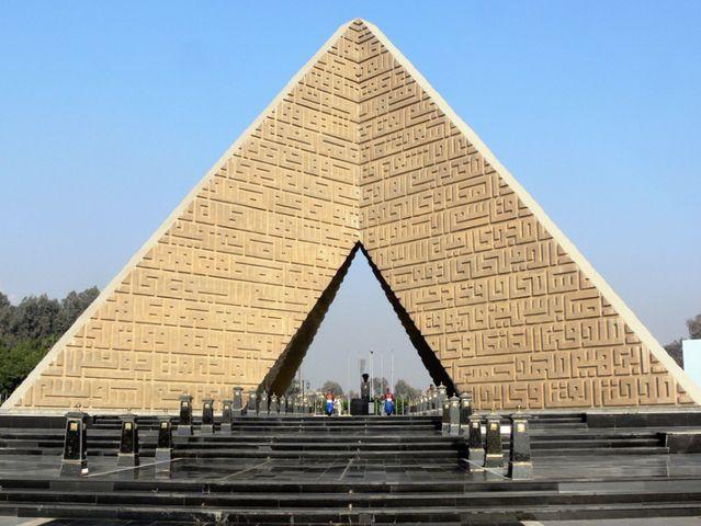 为什么叙利亚伊拉克黎巴嫩人服服帖帖地认同自己是阿拉伯人