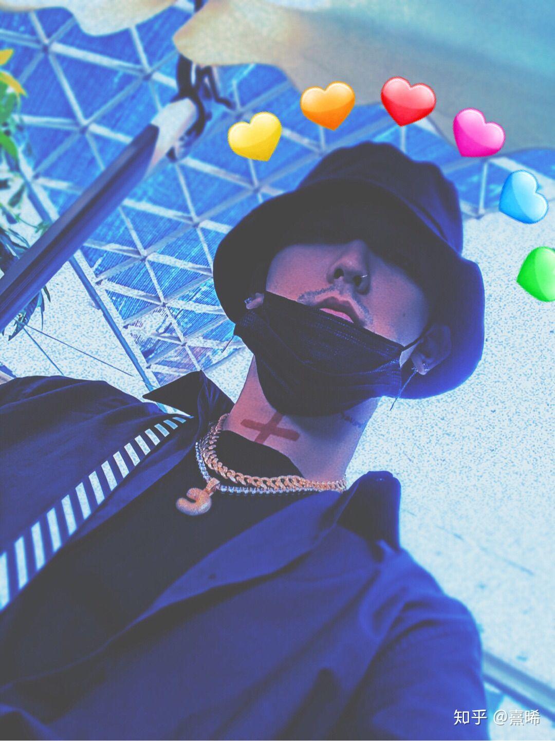 唱下坠falling的歌手corki是谁