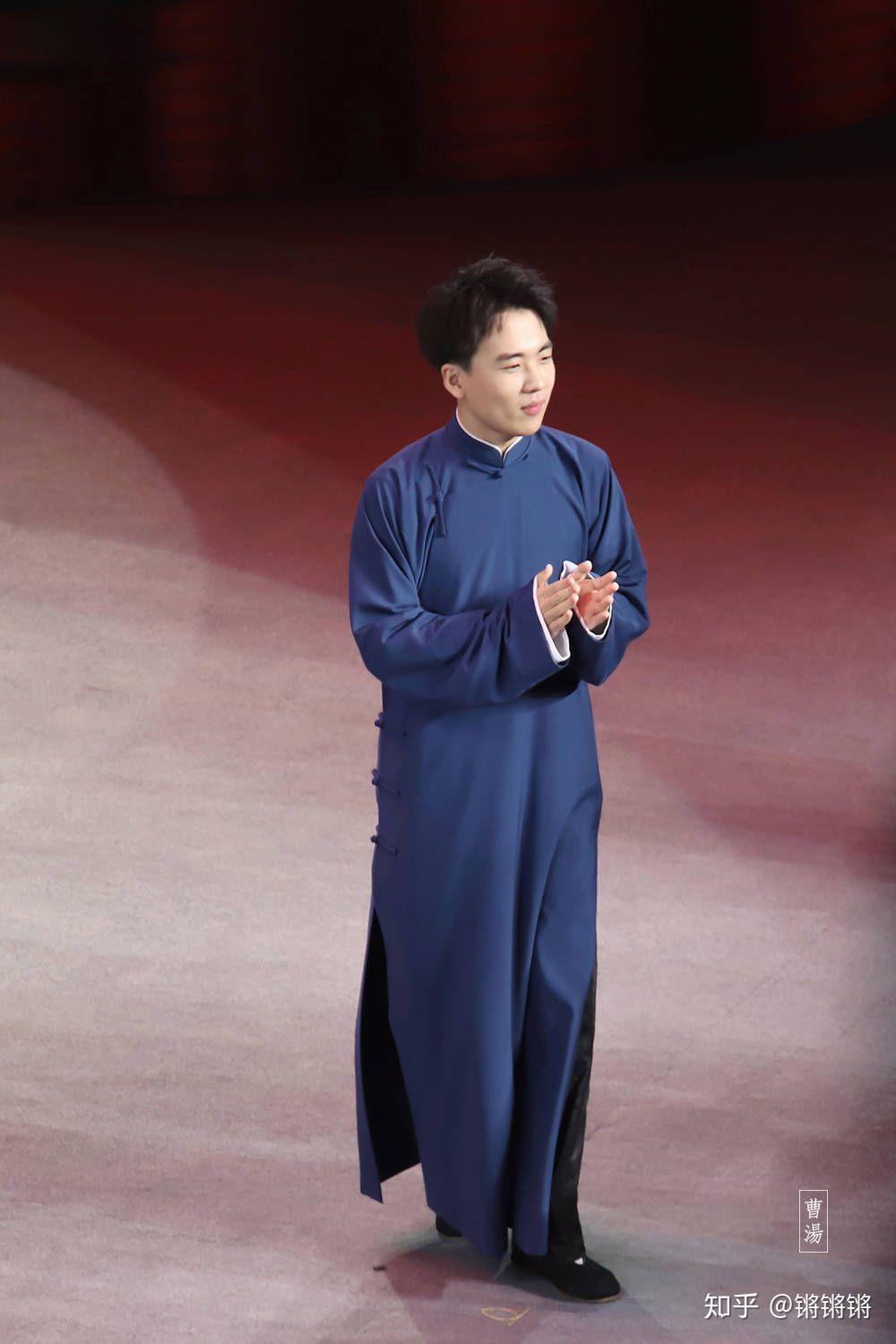 黄色大褂的郭麒麟是什么绝世小可爱啊? - 知乎