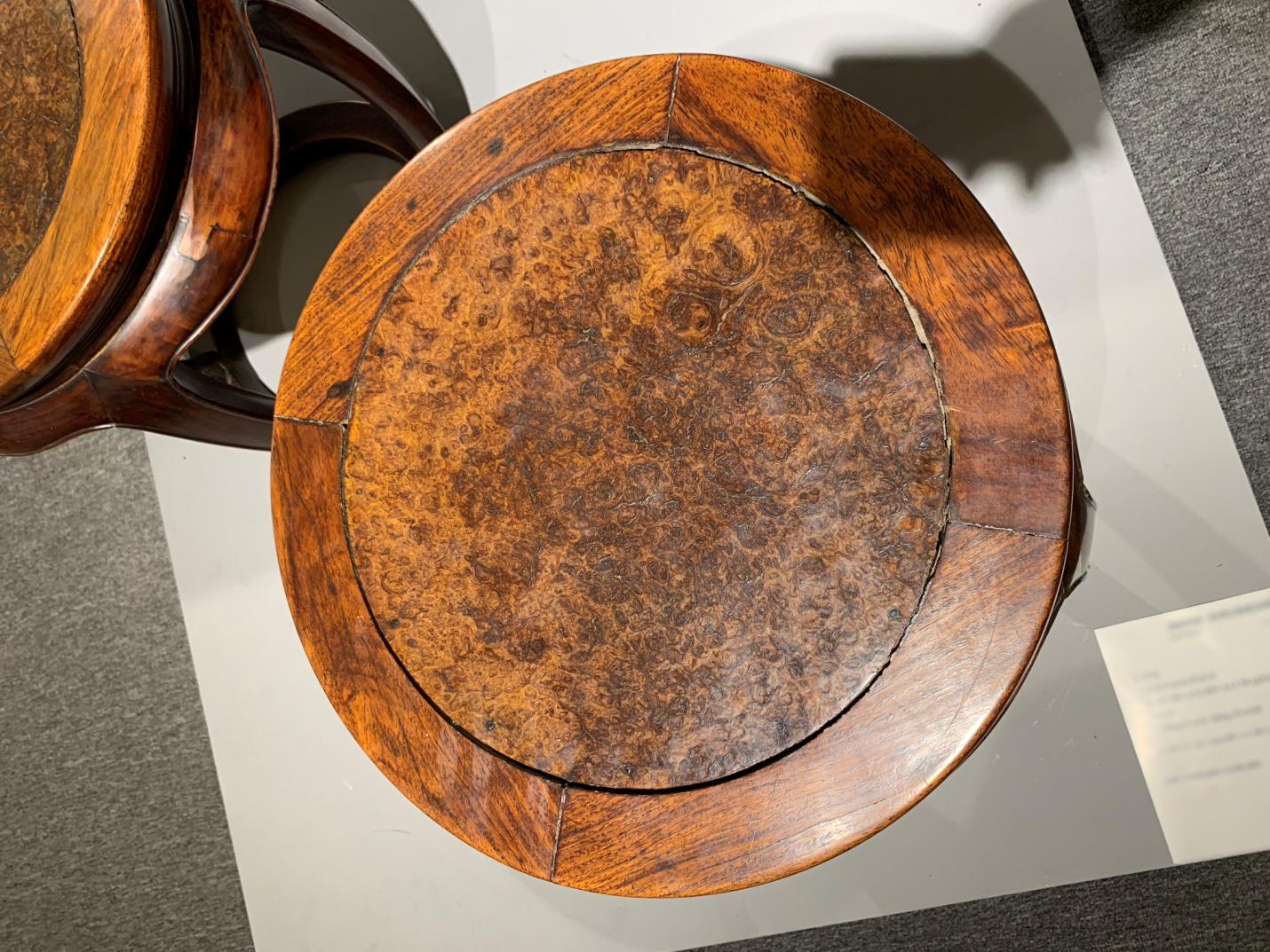 黄花梨瘿木面鼓凳恍如八足圆凳重现