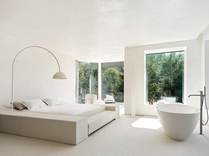 Anastasia Khalchitskaya anastasia-khalchitskaya