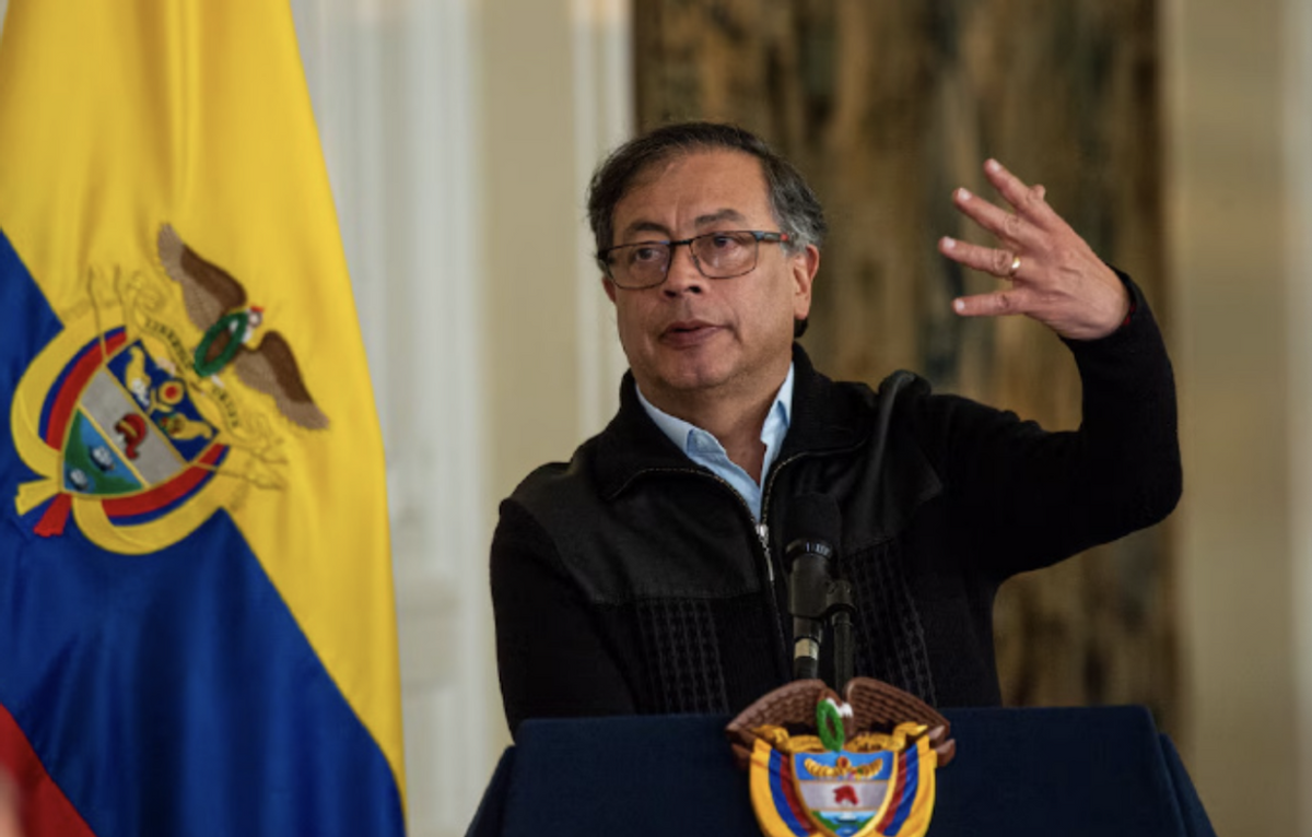 抓走马杜罗还不够，特朗普再点名哥伦比亚和古巴，发出死亡威胁- 知乎