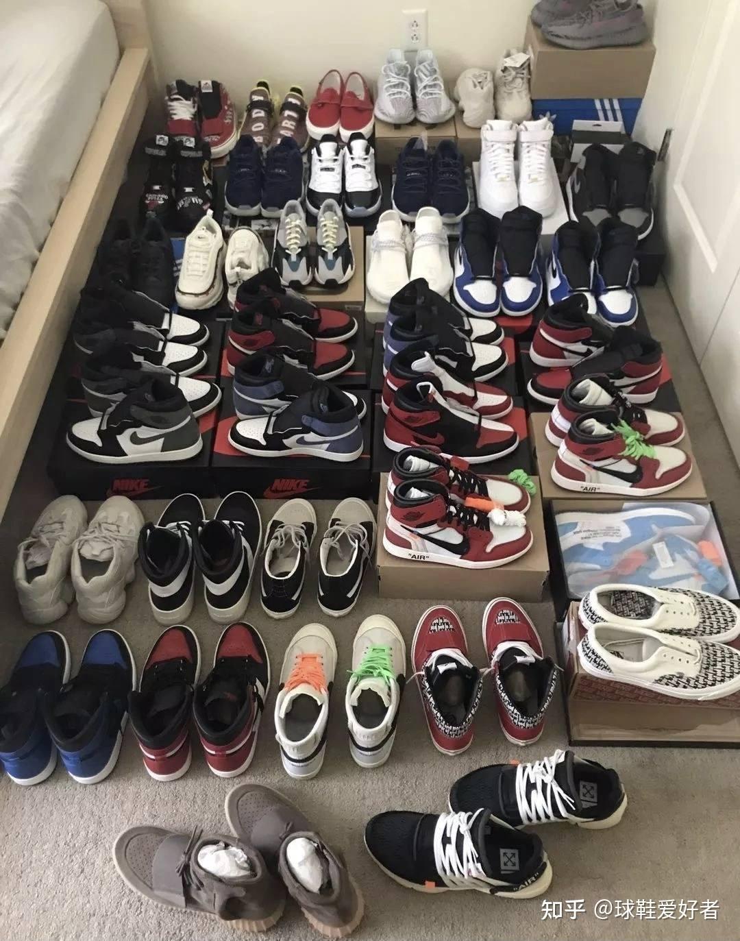 我也要来说下我和snkrs的爱恨辛酸……刚开始我球鞋搬砖就都在宿舍,也
