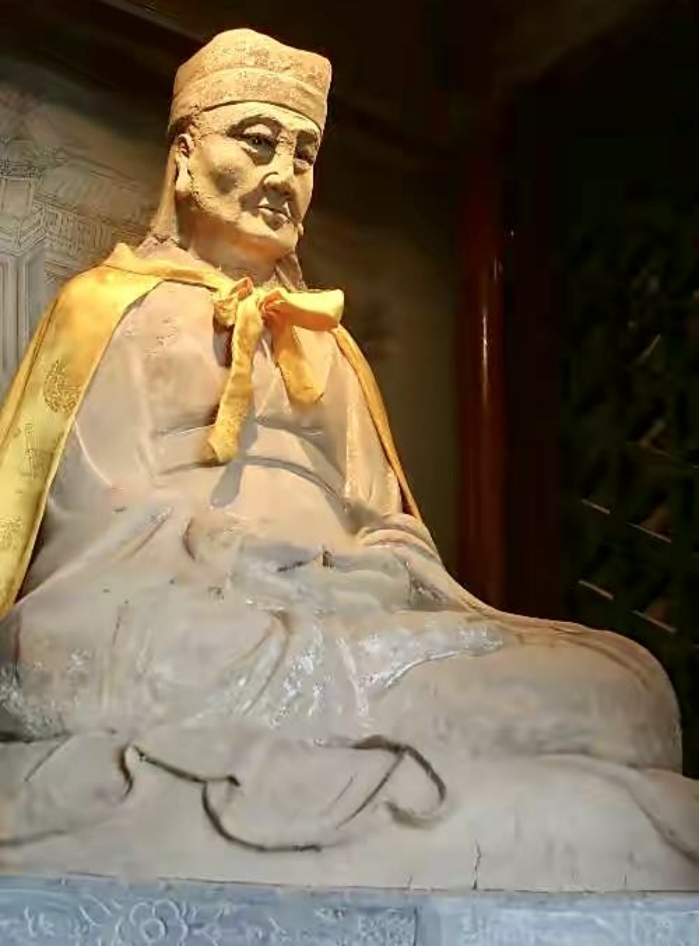 绵山包骨真身像