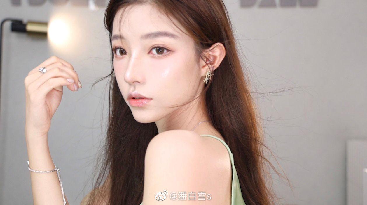 如何评价现在抖音上的绿茶拍照风? - 知乎