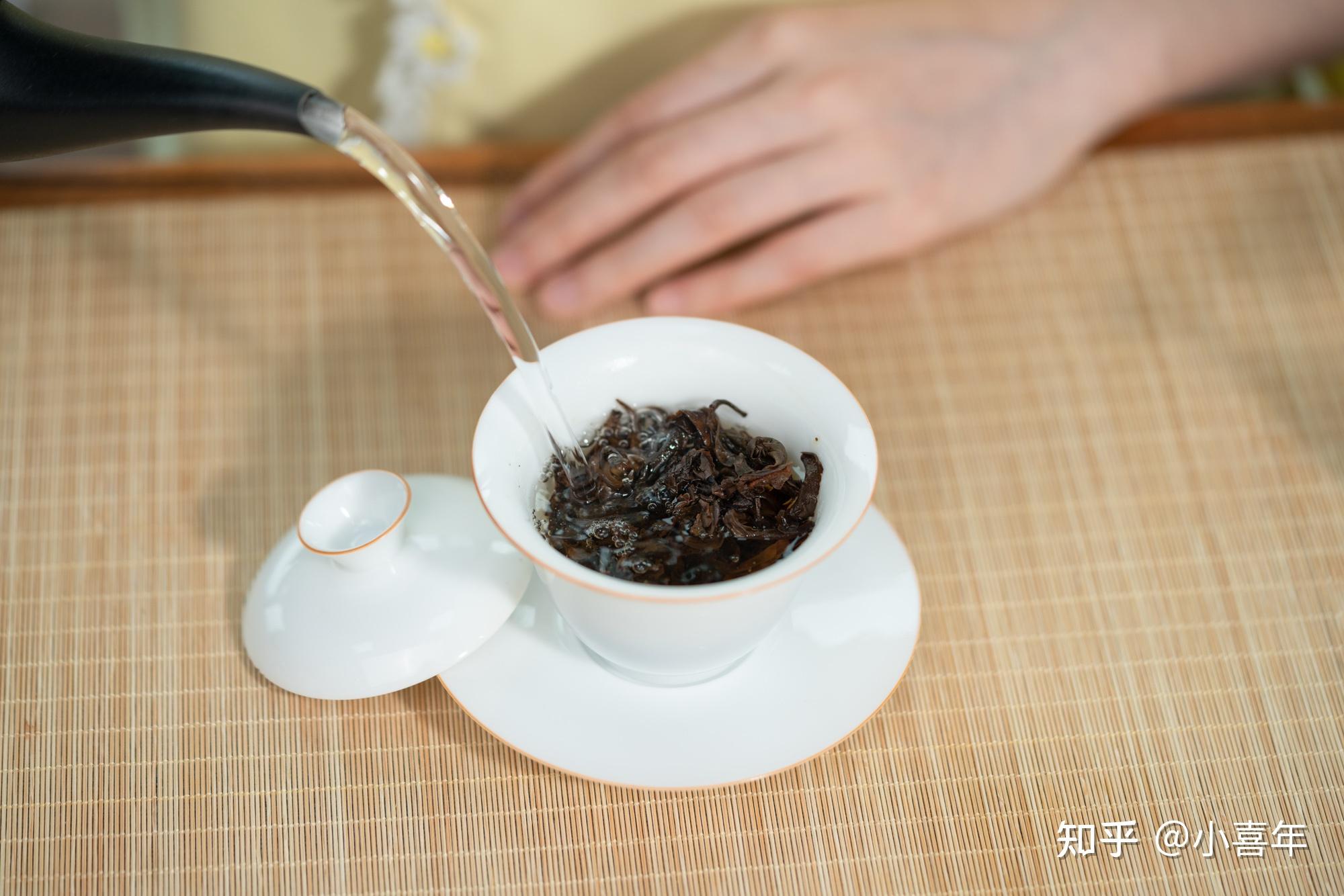 小喜年想要蓋碗泡茶泡得好喝出湯後應不應該蓋蓋