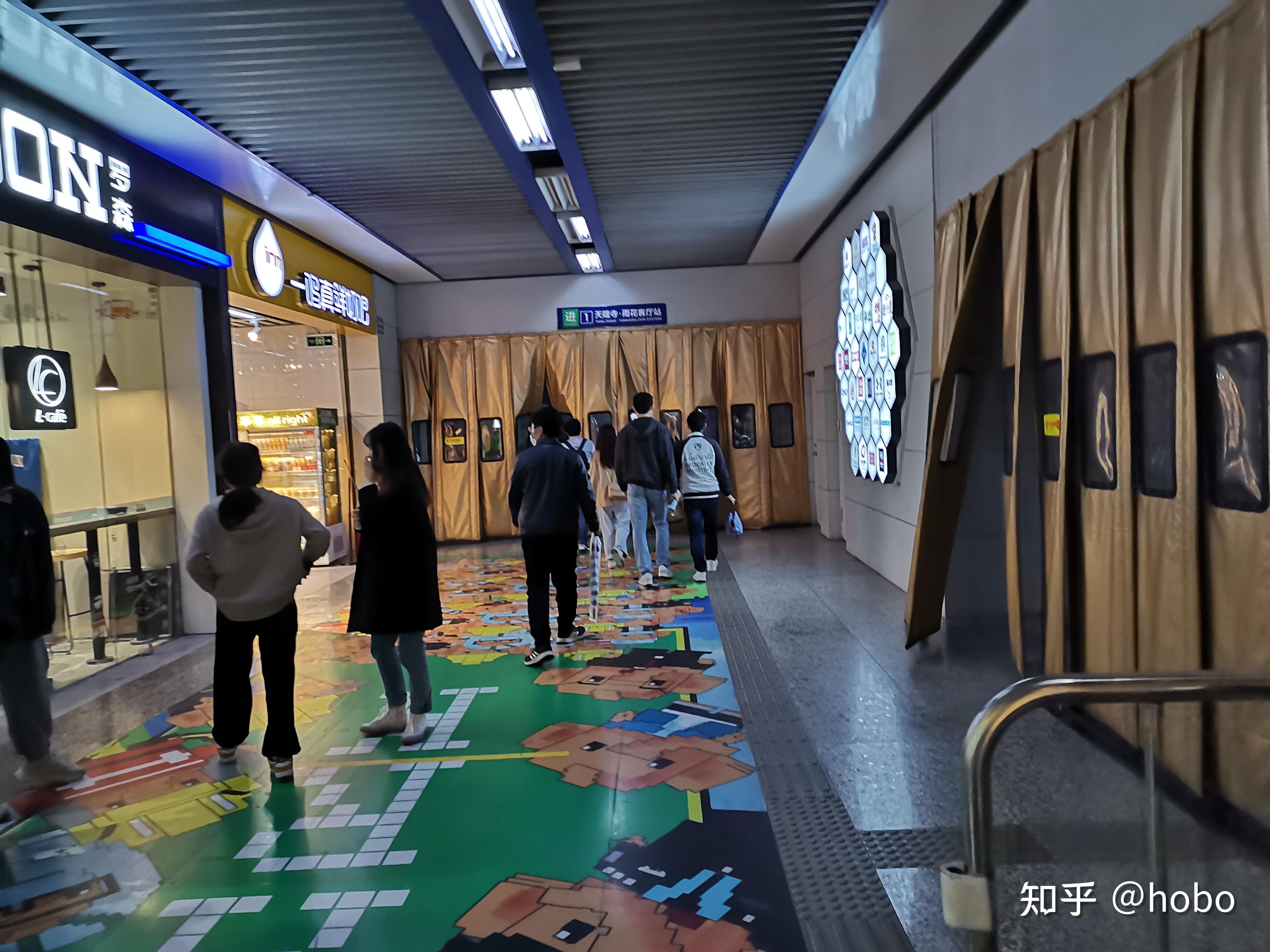 天隆寺地铁站图片