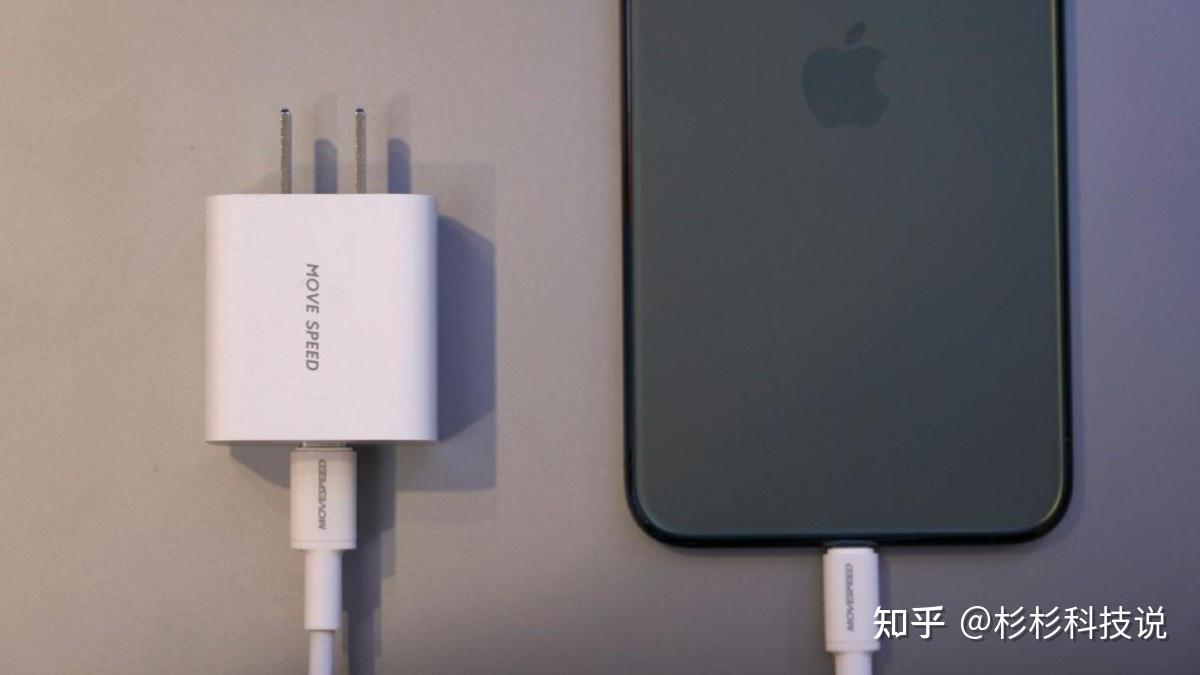 快速充电头评测 v2-f983d4a9115c8878e45dd5c1e72f482c_r.jpg