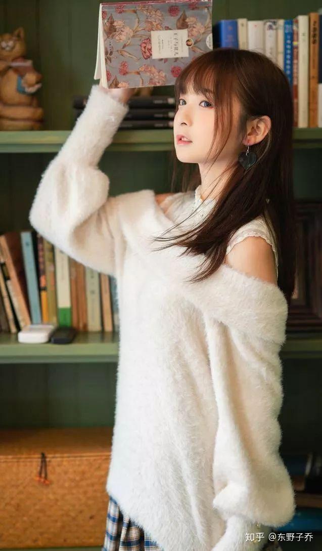 高冷的女生怎么哄 v2-f988fbf46f518111e8d77e0054b08b10_r.jpg