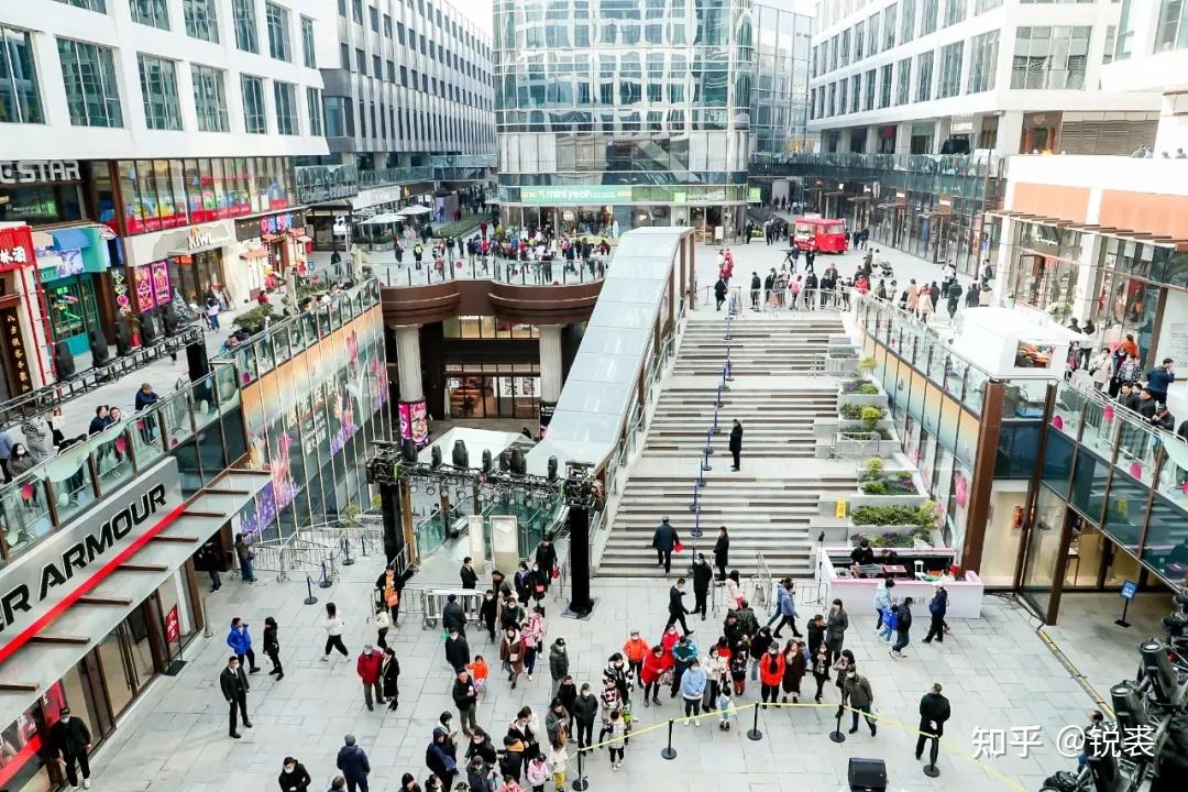 2021年12月31日,其全新项目光大安石虹桥中心 art park 大融城(后简称