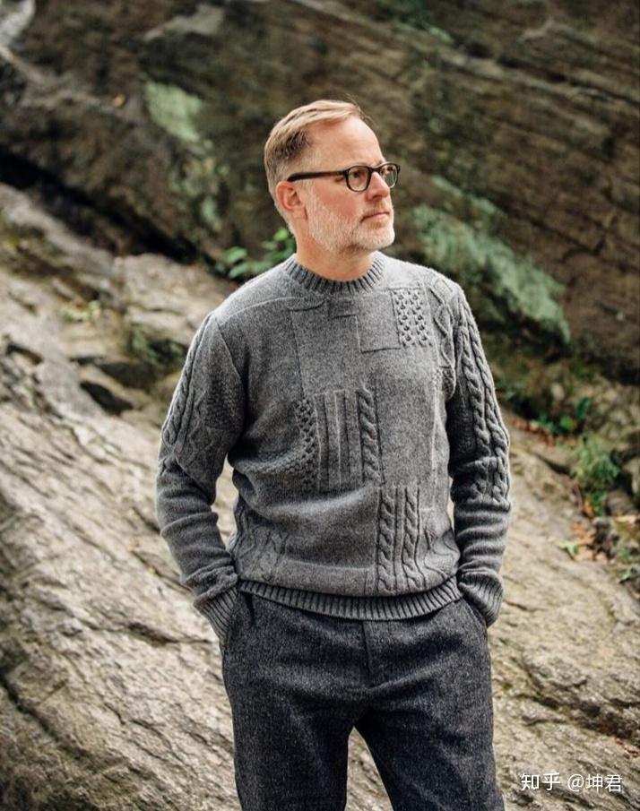 bruce pask下面来回顾一下这两位时髦帅大叔过往的穿搭look吧,他们的