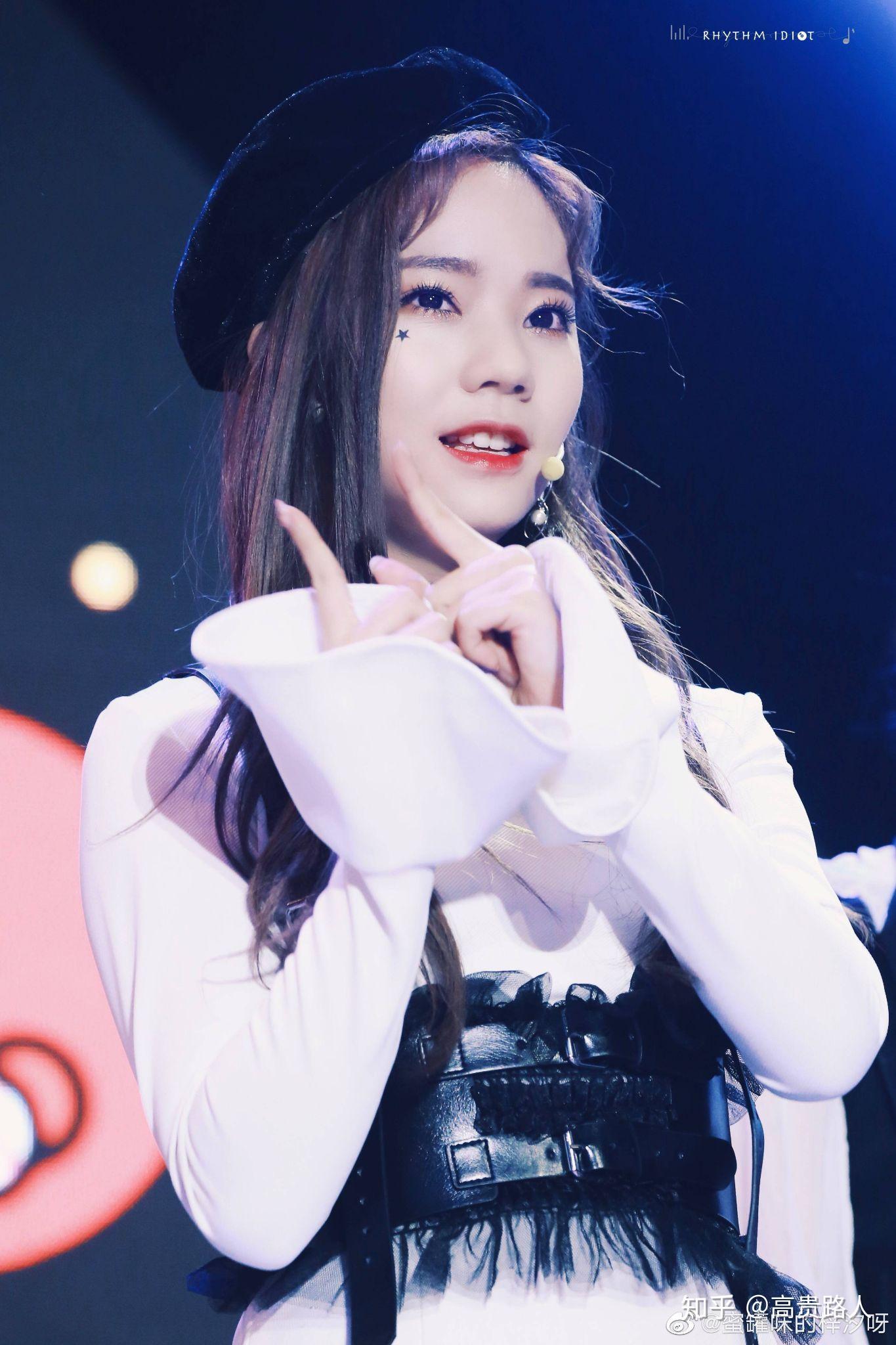 有没有创造101紫宁的美图?或者说说紫宁的资源经历之类的?