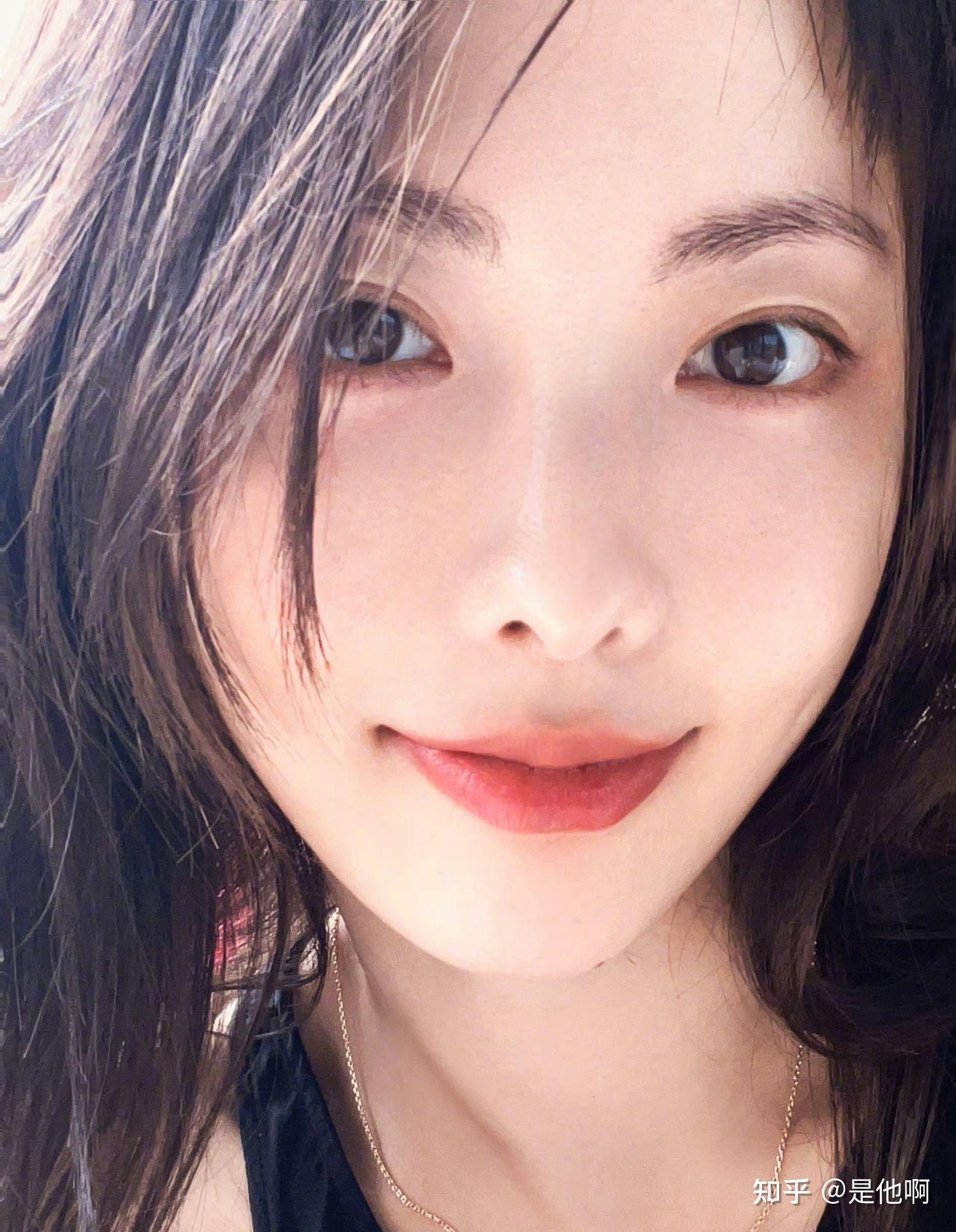 不觉得张嘉倪的眼睛有点问题吗? - 知乎