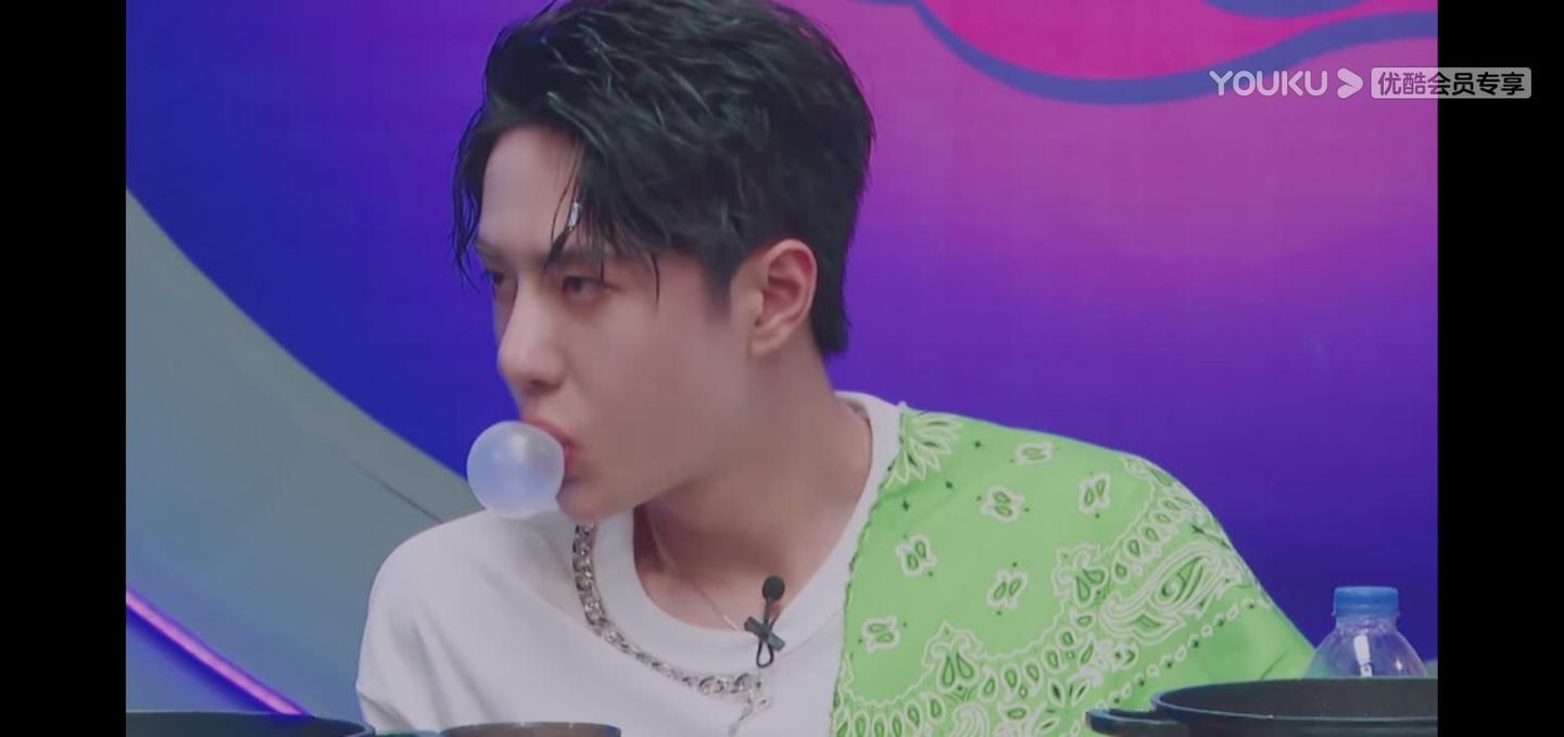 内因 外因 王一博火的稳 知乎