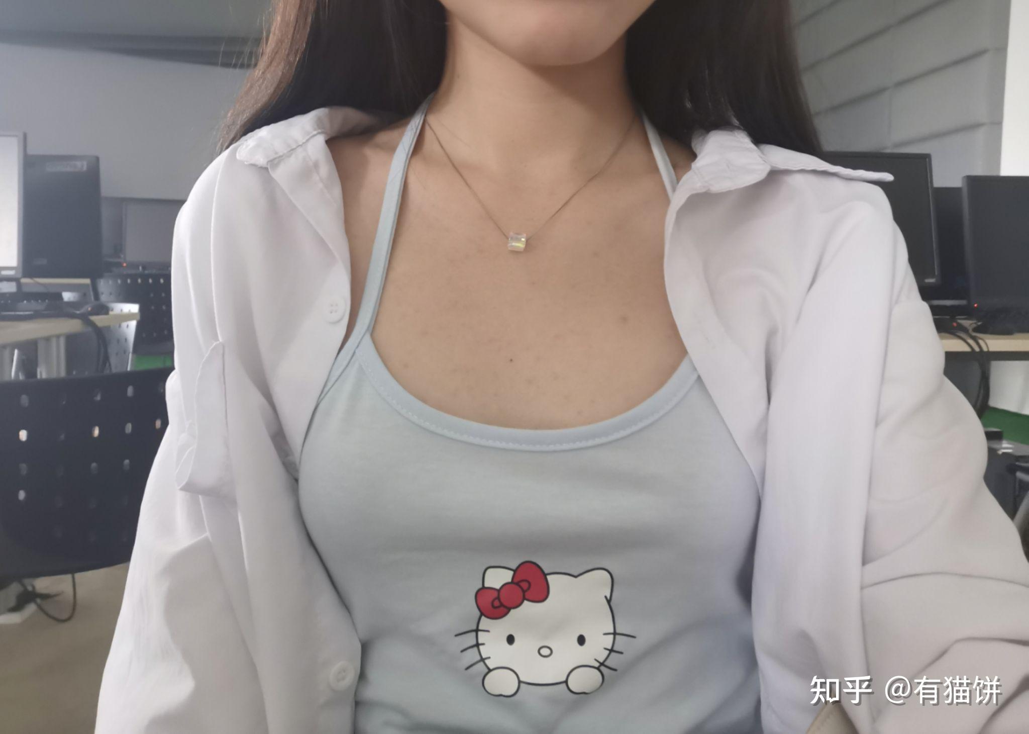 平胸怎么办,很平的那种,人也很瘦? - 知乎