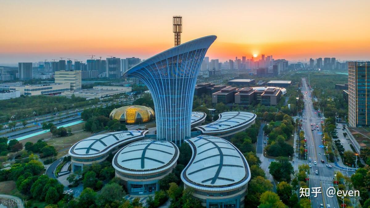 光谷未来科技大厦图片