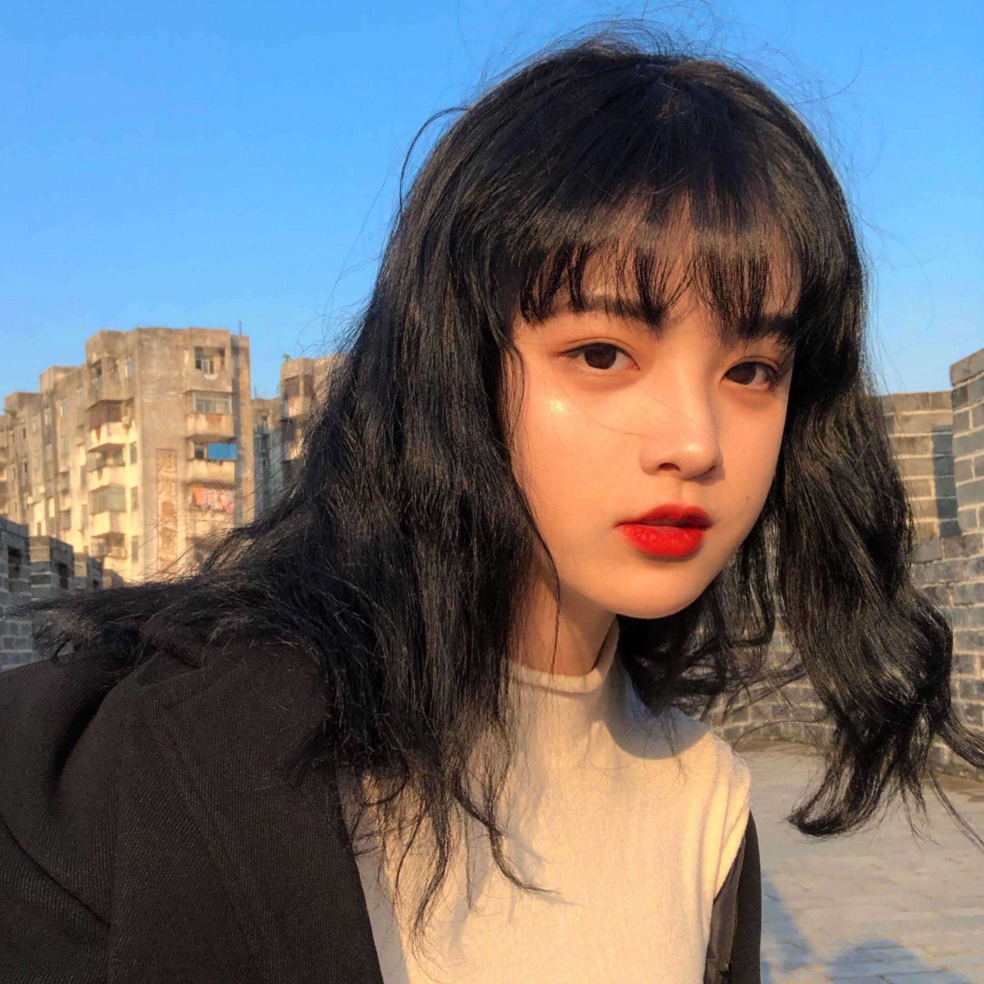 有没有特别好看的女生头像呀? - 知乎