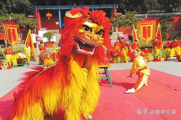 特色演艺圈节目：舞狮表演、舞狮点睛、舞狮采青，南狮/北狮·舞狮助庆表演 - 知乎