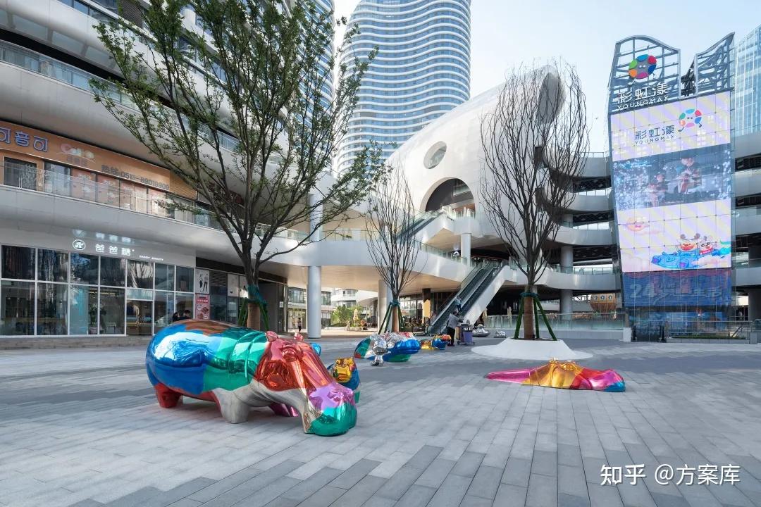 分享一些创意的商业广场设计附283商业广场营销策划案22份