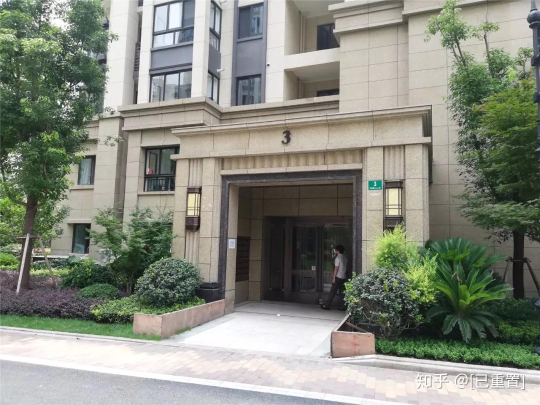 中环旁均价5.5万的新房 你觉得会好卖吗? - 知乎