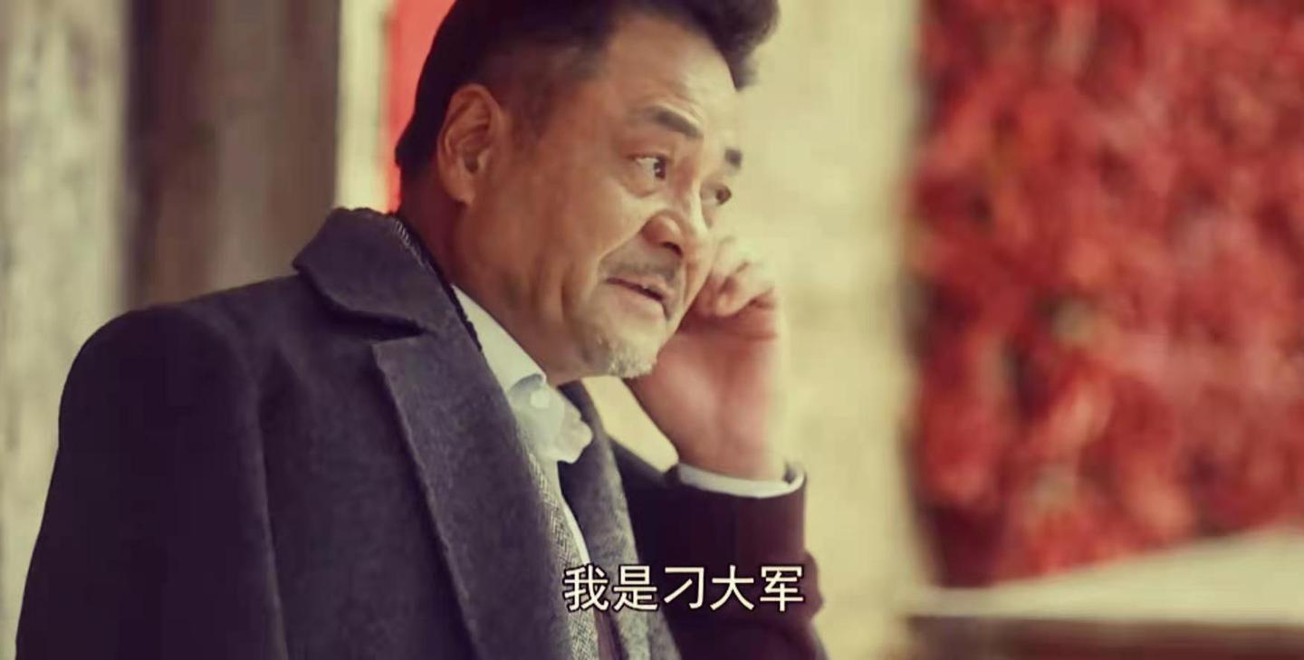 装台刁大军和刁大顺一个活得是面子一个活得是里子