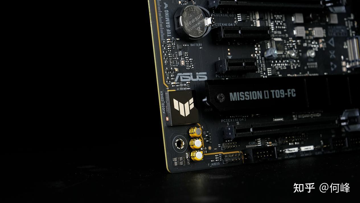 z790小雕x wifi7采用了8层pcb和2盎司铜设计,在信号质量,电源完整性