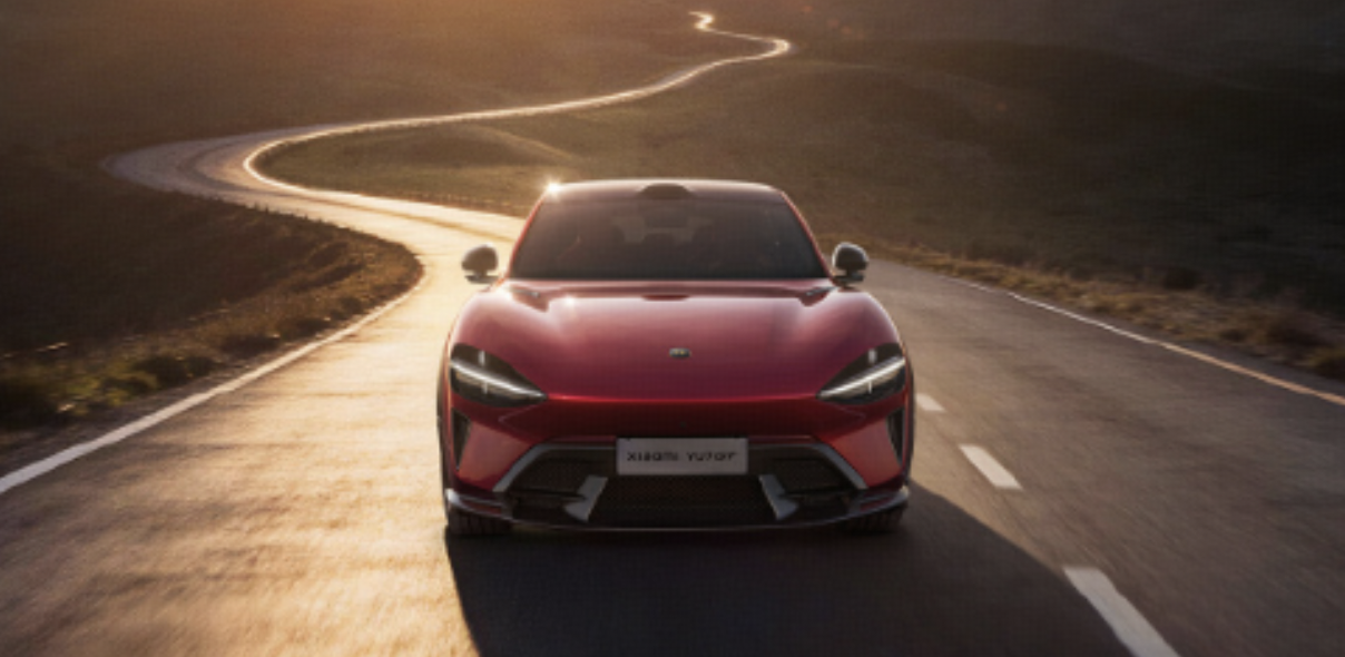 小米 YU7 GT 超千匹马力、300 km/h 最高时速，SUV 做到这水平有必要吗？可能怎样定价？