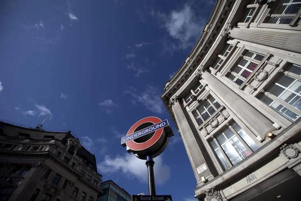 伦敦 oxford circus图片来源:网络