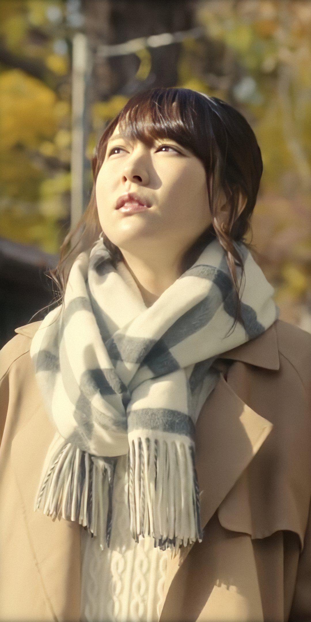 有没有短发gakki的壁纸?