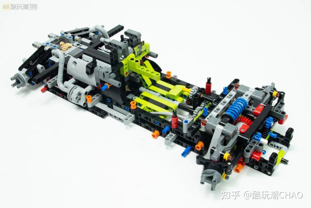 乐高03机械组42156标致9x824h勒芒混合动力超级跑车套装开箱评测