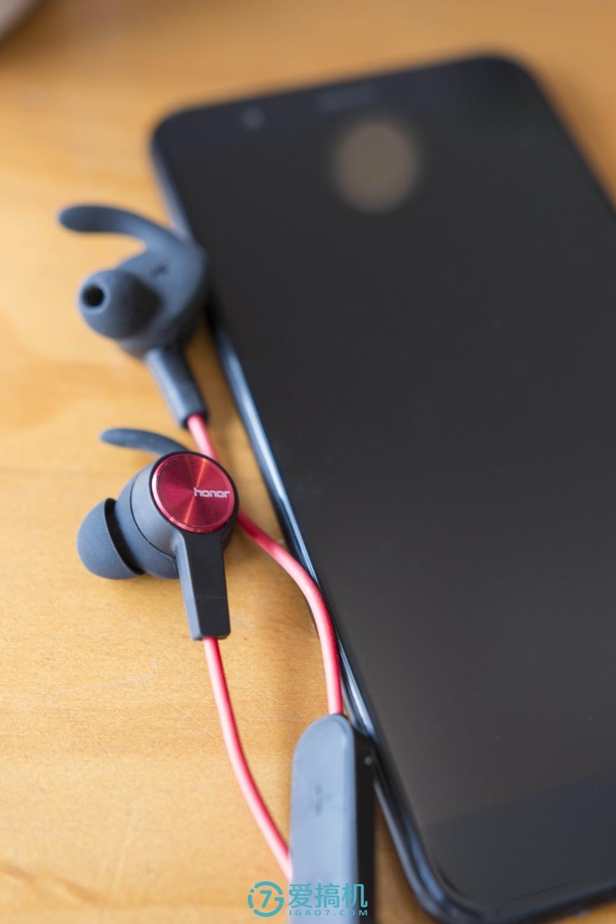 运动也要抢眼一点荣耀xsport运动蓝牙耳机体验